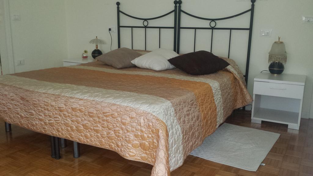 Agriturismo Villa Dei Gelsi Cotignola Room photo